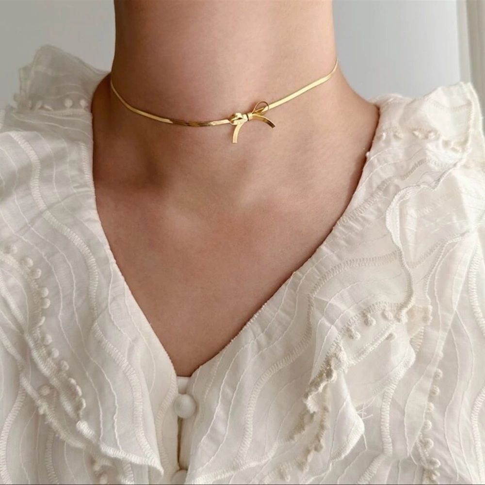 Gold bow choker necklace #1058